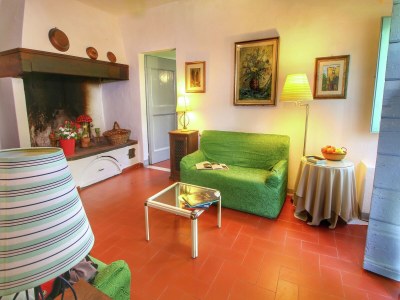 Farmhouse Geräumiges Bauernhaus in Rufina mit eigenem Pool - Features photo 15