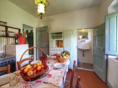 Farmhouse Geräumiges Bauernhaus in Rufina mit eigenem Pool - Features photo 19