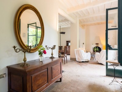 Farmhouse Farmhouse in Tuscany near Renaissance Villa - Features photo 18