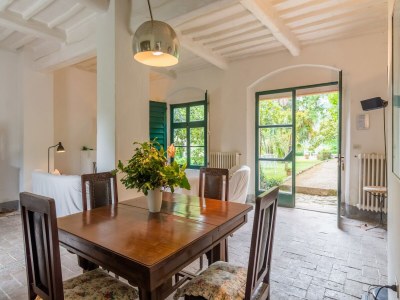Farmhouse Farmhouse in Tuscany near Renaissance Villa - Features photo 19