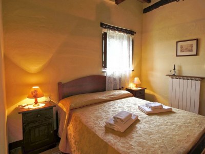 Farmhouse Urban farmhouse in Umbria with pool - Features photo 13