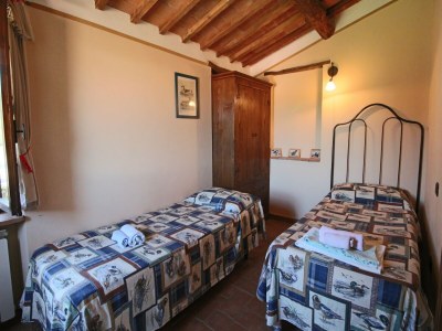 Holiday house Cottage in Todi with Pool and Terrace - Features photo 19