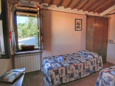 Holiday house Cottage in Todi with Pool and Terrace - Features photo 22