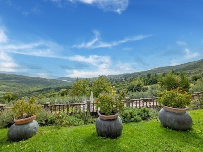 Farmhouse Belvilla by OYO Casa Olivo - Outdoor photo 12