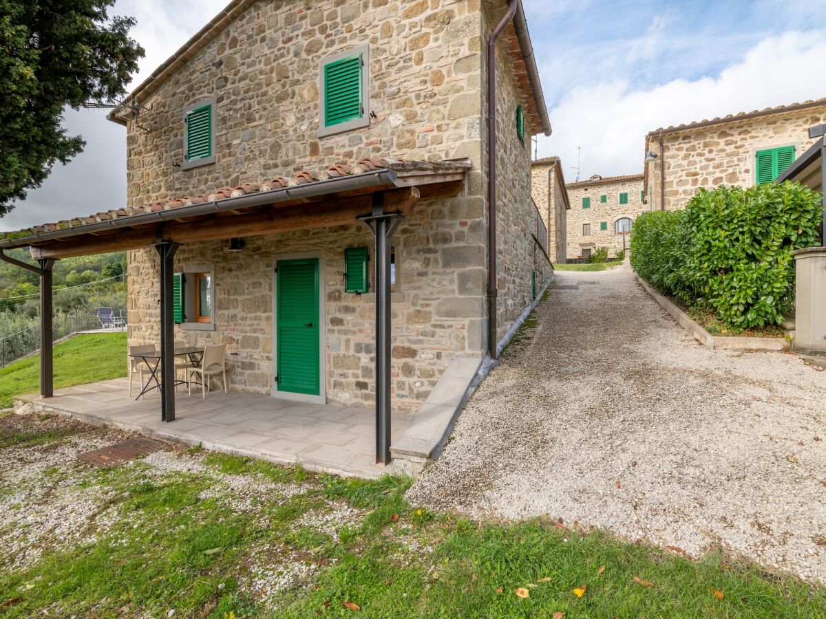 Farmhouse Historisches Bauernhaus mit Schwimmbad - Outdoor photo 4
