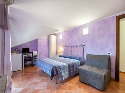 Villa Villa in Monterotondo with Pool & Tiber Views - Features photo 18