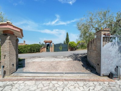 Villa Villa in Monterotondo with Pool & Tiber Views - Environment photo 37