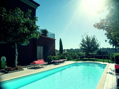 Apartment San Marino Poolside Stay - Outdoor photo 2
