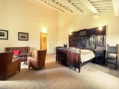 Villa Villa in Rome with Pool & Garden - Features photo 24