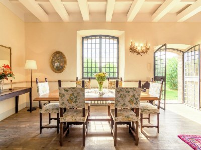 Villa Villa in Rome with Pool & Garden - Features photo 29