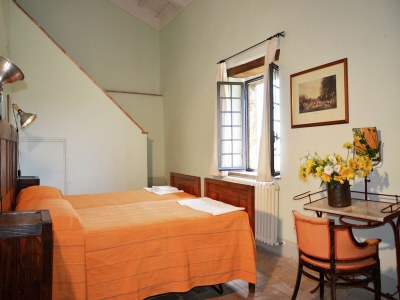 Villa Villa in Rome with Pool & Garden - Features photo 31