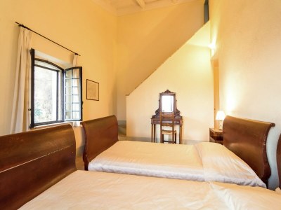 Villa Villa in Rome with Pool & Garden - Features photo 33