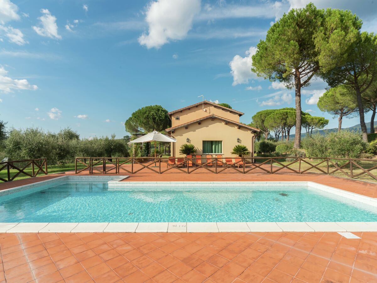 Villa Villa in Magliano Sabina with Private Pool