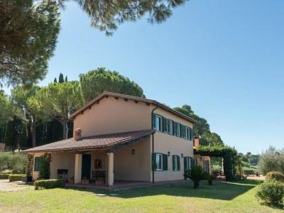 Villa Villa in Magliano Sabina with Private Pool - Outdoor photo 10