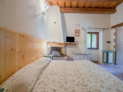 Holiday house Holiday Home in Sellano with Pool & Views - Features photo 33