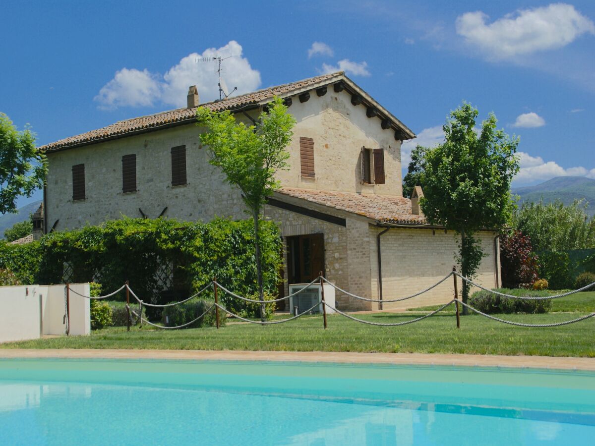 Holiday house Swim, Savor, and Stroll in Umbria