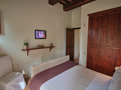 Holiday house Swim, Savor, and Stroll in Umbria - Features photo 28