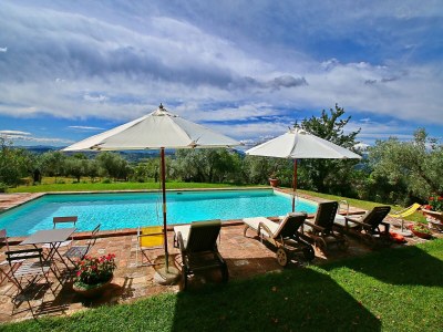 Farmhouse Tranquil Haven in Todi Countryside - Outdoor photo 8