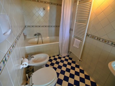 Farmhouse Tranquil Haven in Todi Countryside - Features photo 22