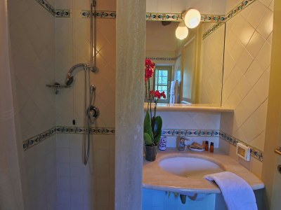 Farmhouse Tranquil Haven in Todi Countryside - Features photo 25