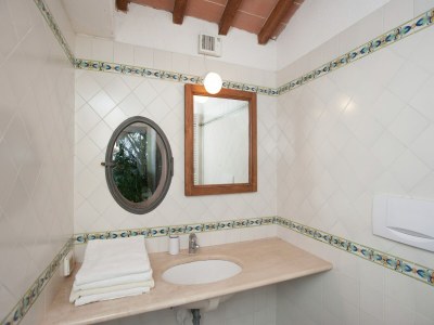 Farmhouse Tranquil Haven in Todi Countryside - Features photo 33