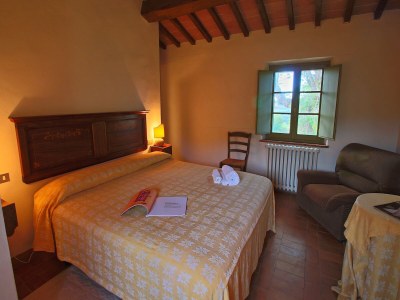 Farmhouse Tranquil Haven in Todi Countryside - Features photo 34