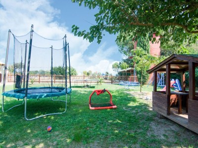 Farmhouse Belvilla by OYO Large Farmhouse with Pool - Outdoor photo 40