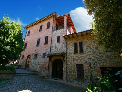 Farmhouse Villa in Città della Pieve am See - Outdoor photo 8