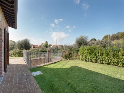 Cottage Wunderschönes Herrenhaus am Monte del Lago mit Seeblick - Outdoor photo 3