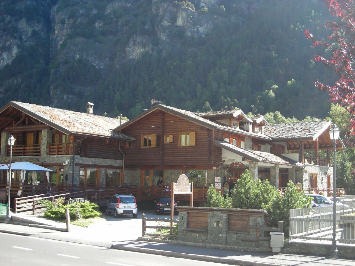 Apartment Wohnung in Antey nahe Skiliften - Outdoor photo 2