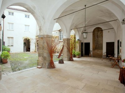 Castle Ein Schlossaufenthalt im Weinland - Outdoor photo 7