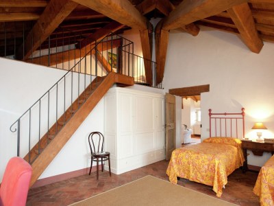 Castle Ein Schlossaufenthalt im Weinland - Features photo 20