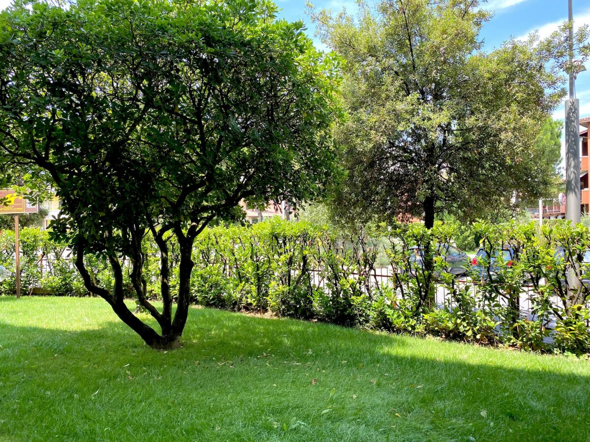 Apartment Lakeside Stay in Sirmione - Outdoor photo 5