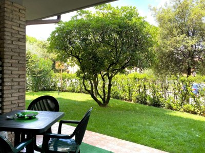 Apartment Lakeside Stay in Sirmione - Outdoor photo 2
