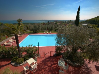 Holiday house Wunderschönes Ferienhaus mit Seeblick in Soiano del Lago - Outdoor photo 4