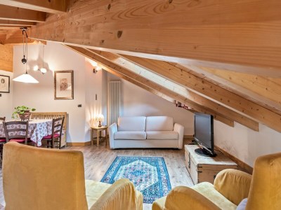 Apartment Charmantes Apartment in Brez mit TV - Features photo 16