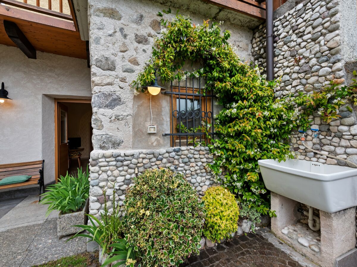 Apartment Schönes Apartment in Brez mit Garten