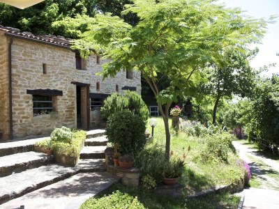 Apartment Stay with Balcony Views in Mugello - Apartment