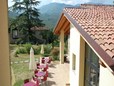 Holiday house Bauernhaus in Imola mit Pool & Wasserfällen - Outdoor photo 9