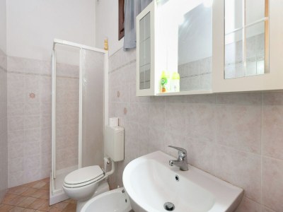 Farmhouse Pet-Friendly Nature Escape - Features photo 31