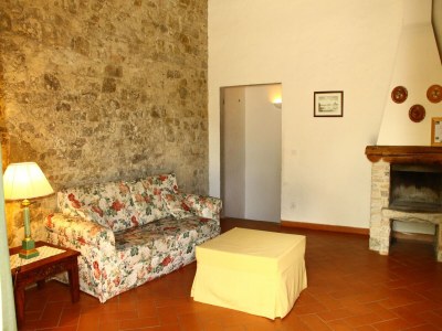 Holiday house Idyllic Tuscan Hideaway with Pool and spa - Features photo 23