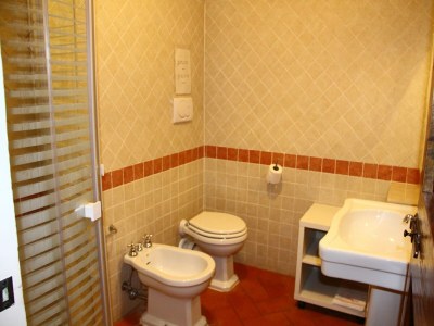 Holiday house Idyllic Tuscan Hideaway with Pool and spa - Features photo 26