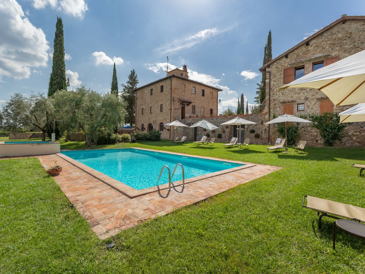 Holiday house Tuscan Cottage with 2 Pools