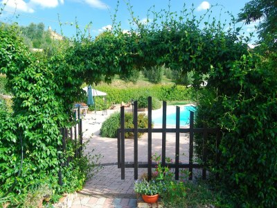 Holiday house Sonnendurchflutetes Haus mit Pool - Outdoor photo 3