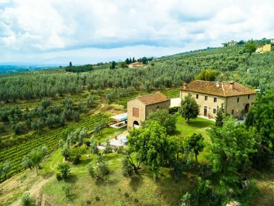 Holiday house Ferienhaus in Vinci mit Pool und Toskana-Blick - Outdoor photo 12