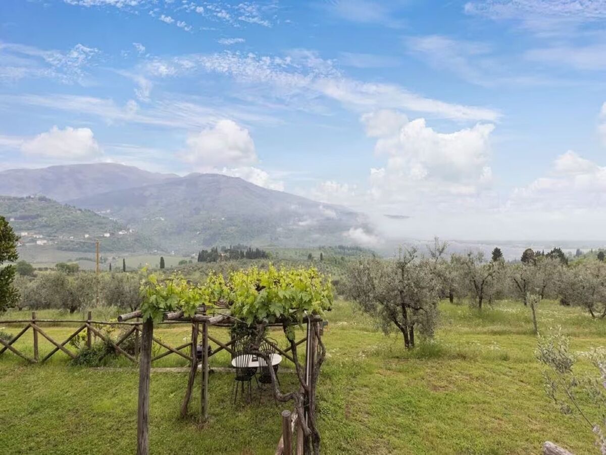 Holiday house Agriturismo Poggio di Montepescoli - Il Ciliegio - Outdoor photo 2