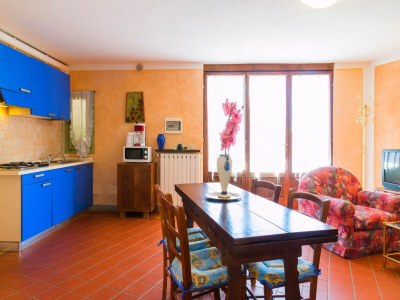 Farmhouse Farmhouse in Montecatini with Sauna & Pool - Features photo 16