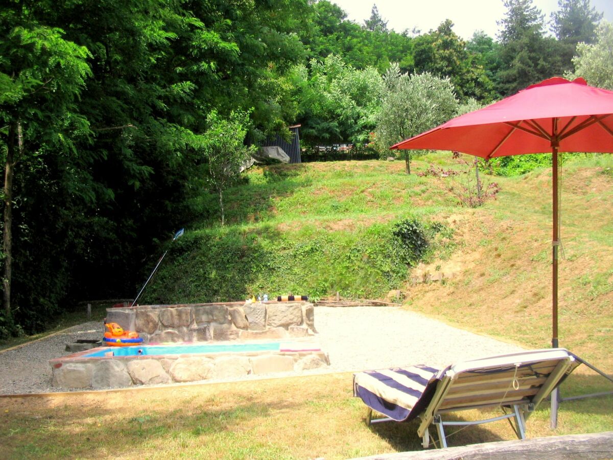 Holiday house Cottage in Pescia with Pool and Garden - Outdoor photo 3