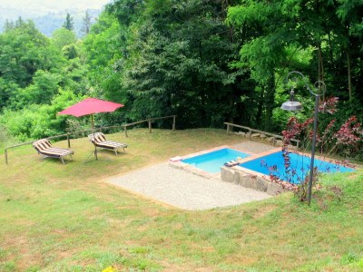 Holiday house Cottage in Pescia with Pool and Garden - Outdoor photo 7