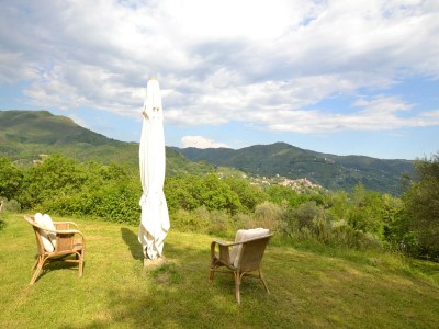 Holiday house Cottage in Pescia with Pool and Garden - Environment photo 32